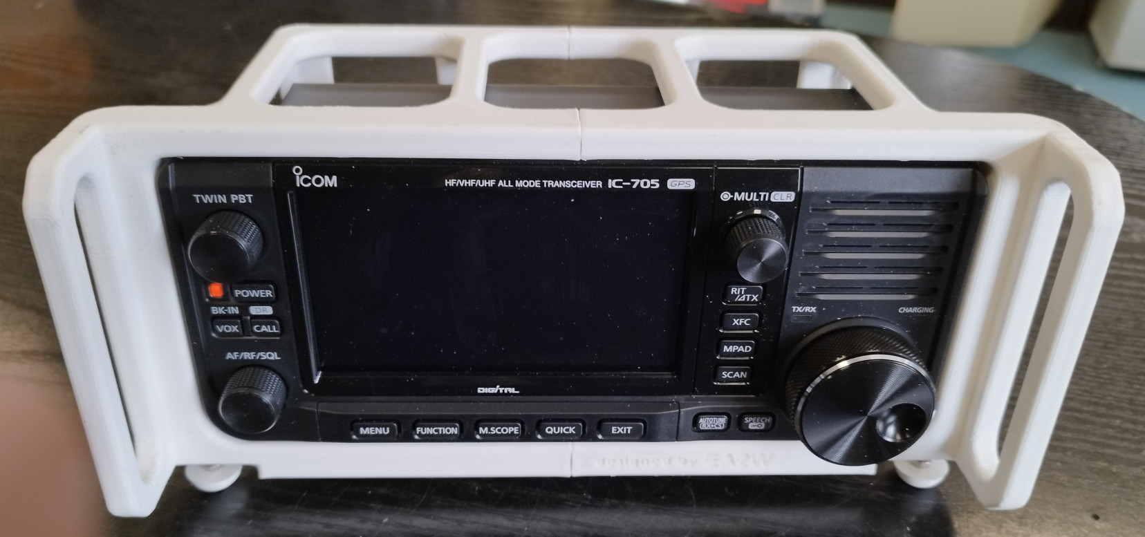IC-705-Habille